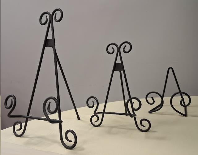 Where to find Easel, Tabletop Large in Concord